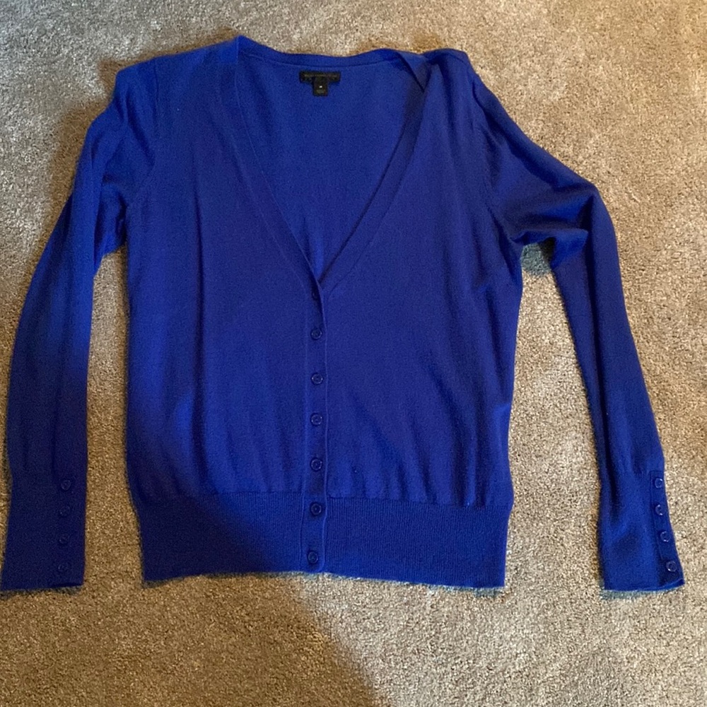 Blue long sleeve button up cardigan